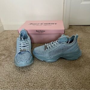 Juicy Couture NWOT Women's Adana Baby Blue Lace-Up Sneakers - Size 7.5